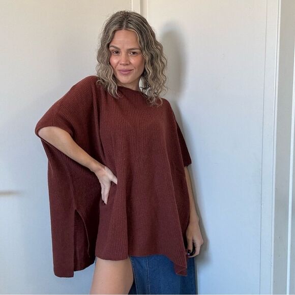 Vince Ribbed Cashmere Blend Poncho in Henna - Picture 5 of 15